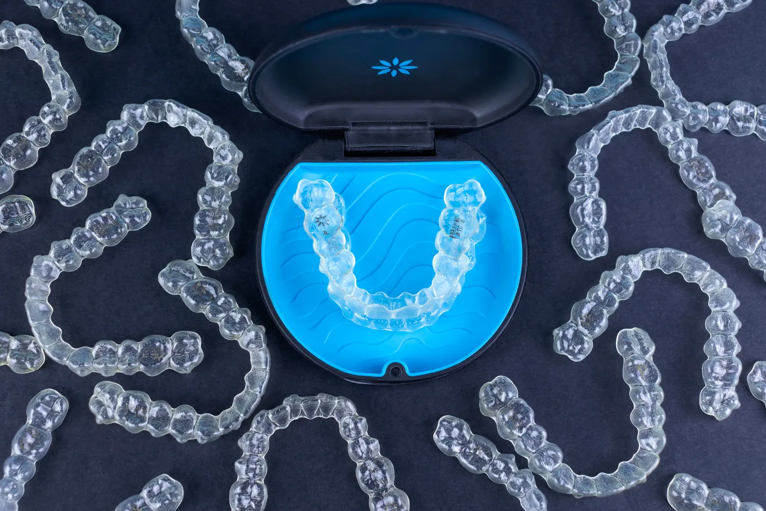 Nakładki Invisalign Warszawa